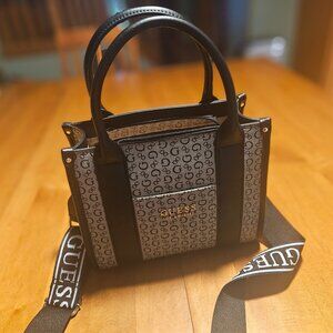 Guess Los Angeles Logo Purse - Brand New